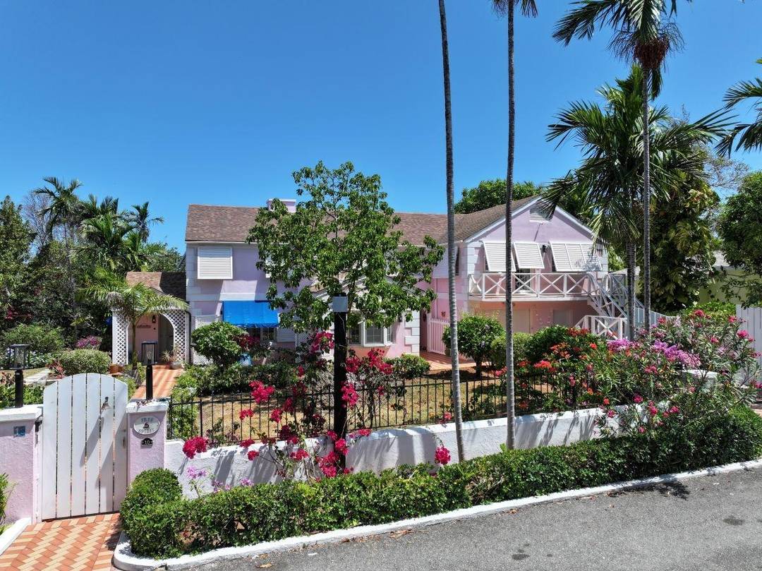 SUNSET DRIVE Single Family Home New-Providence