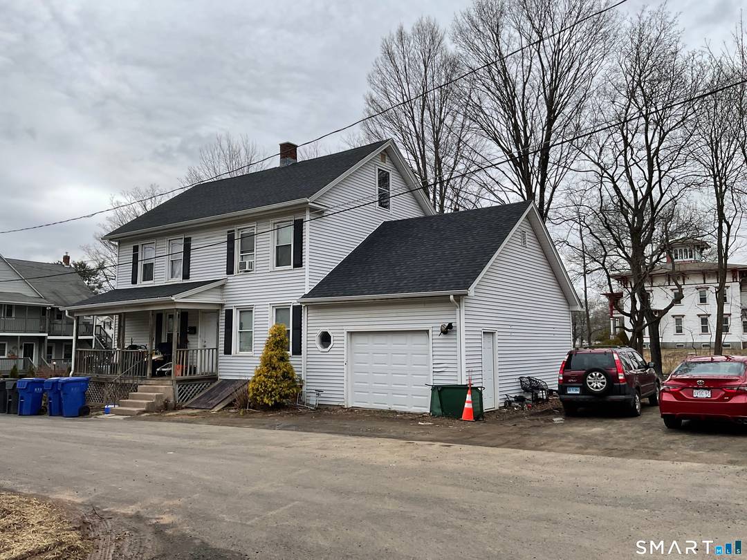 Rare opportunity to own a single family home plus a fully occupied 4 unit multifamily in a desirable historic district.