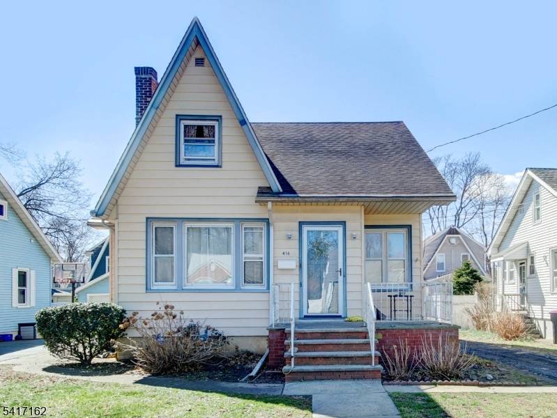 Bring your toolbelt and your imagination to this unique 4 bedroom, 2 bath home.