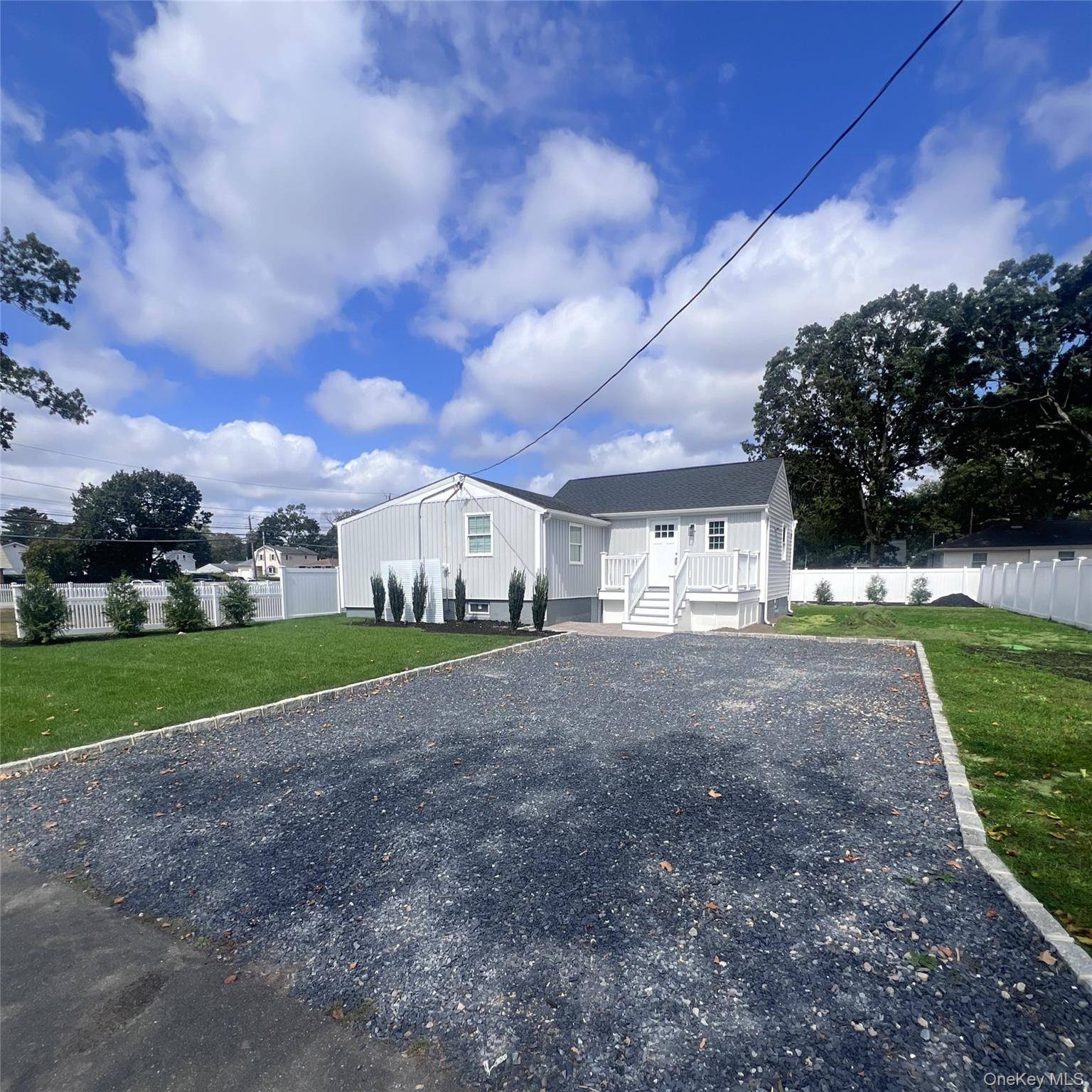 Renovated Ranch 3 Bedrooms, 1.