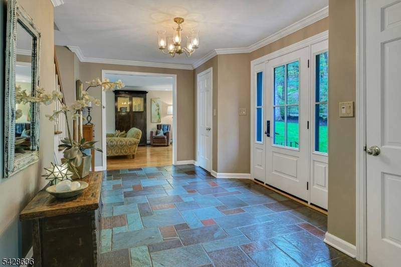 Charming and sophisticated custom colonial set on 1.