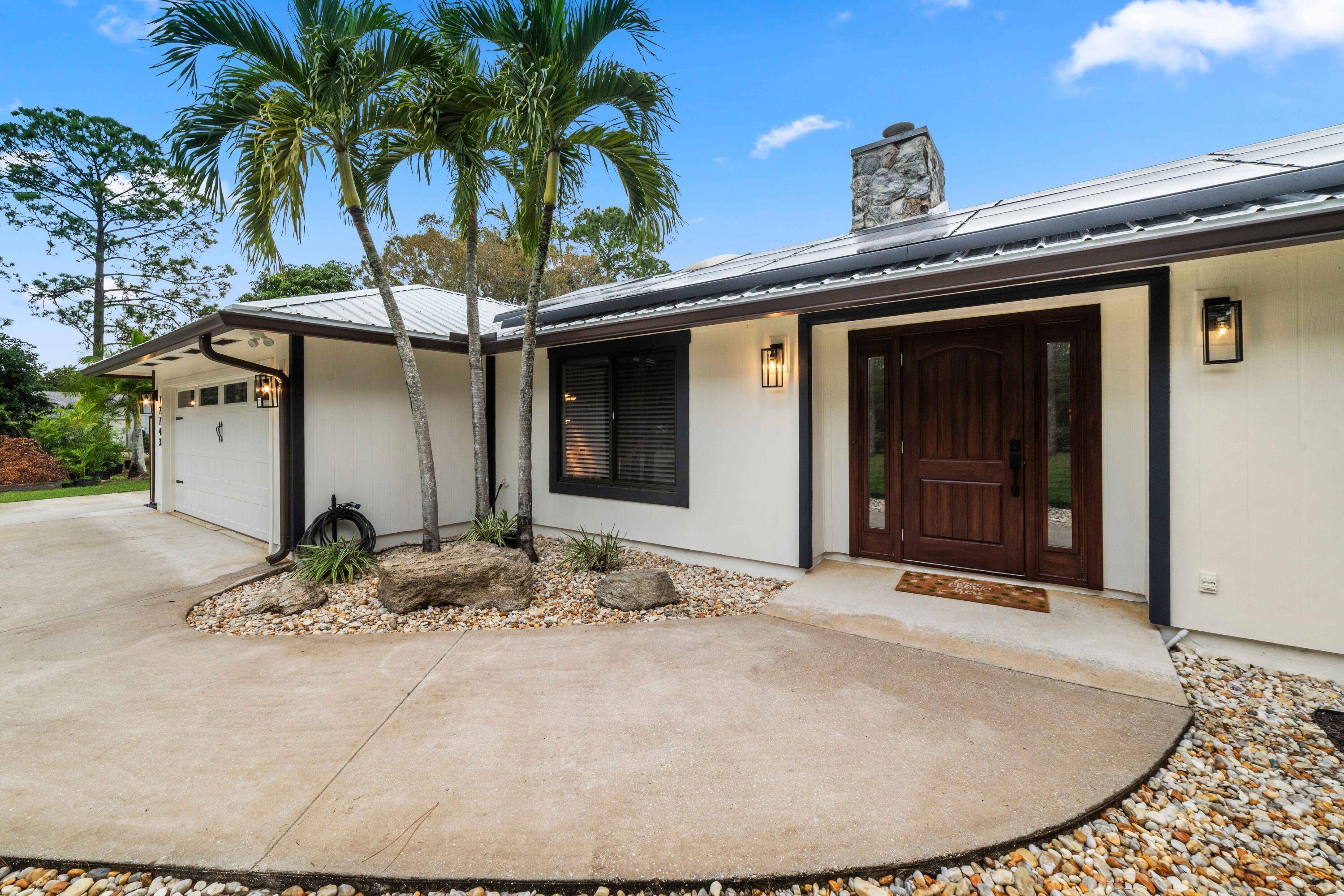 Private 1. 55 Acre Retreat with Multigenerational Guest House, Pool, and Detached WorkshopThis recently renovated, move in ready home offers an array of desirable features a main house, a multigenerational ...