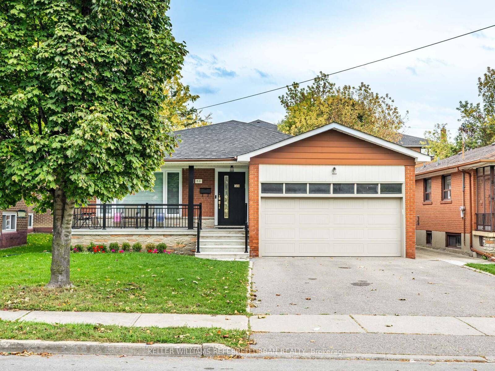 Welcome to a comfortable and spacious apartment, with many features including massive fireplace in great room for that warm and cozy feel, Bedroom 4 pc.