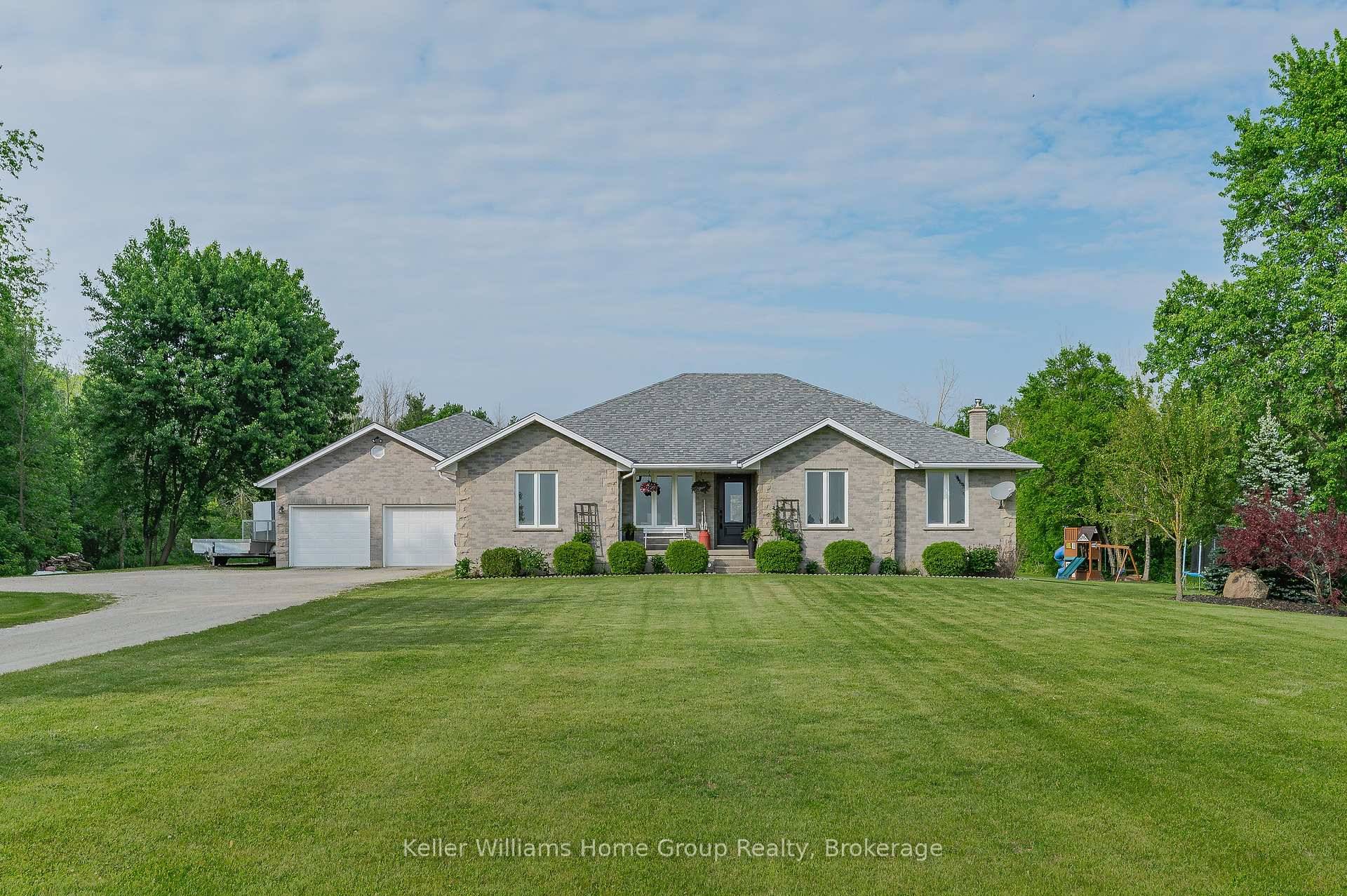 Welcome to 7003 Beatty Line This property has it all !