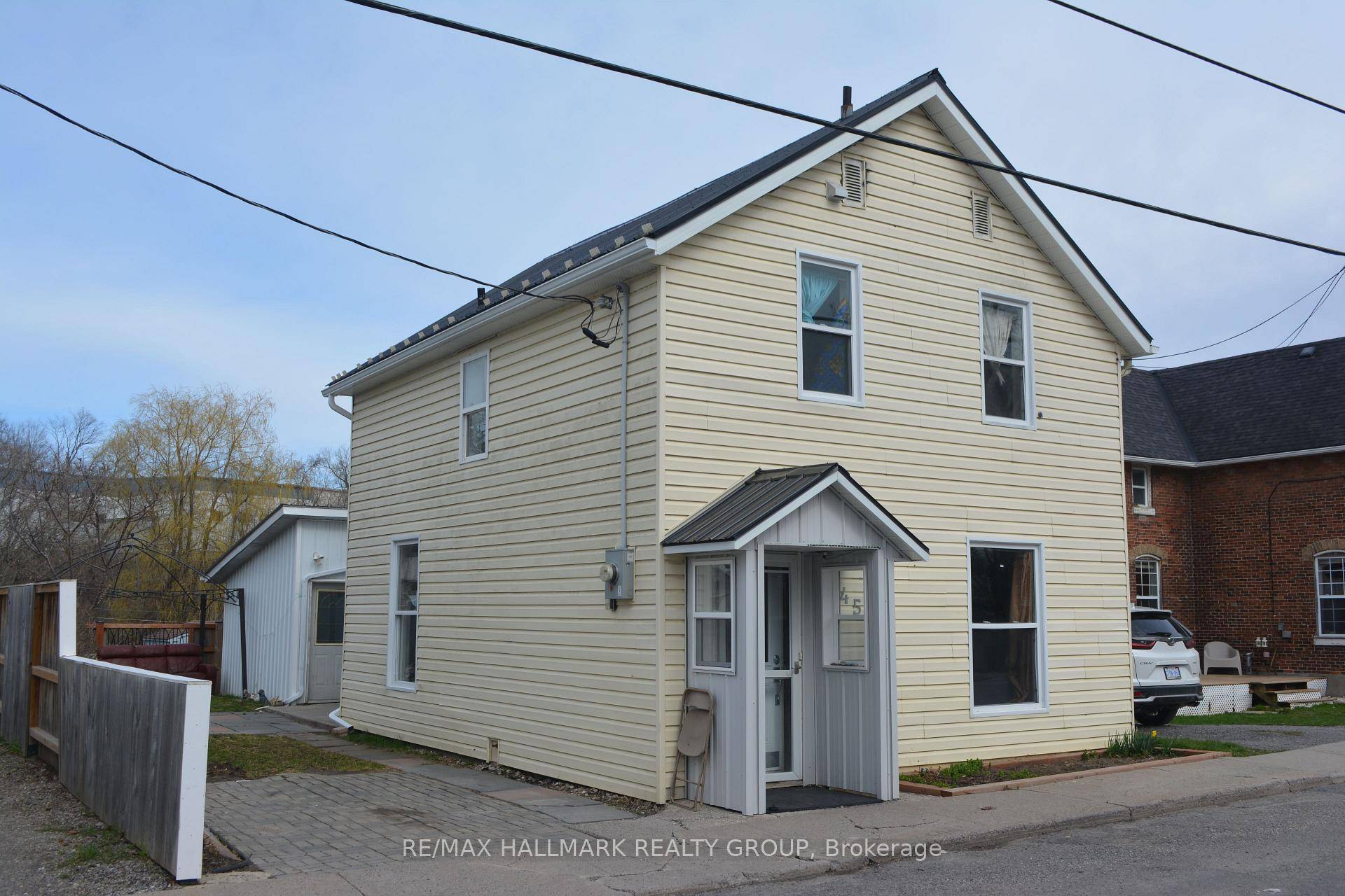 Welcome to picturesque Almonte amp ; view this single home on Coleman Island.