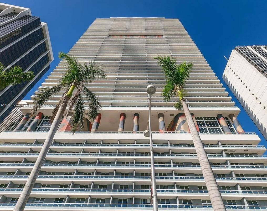 The best line at 50 Biscayne amp ; at the best price !