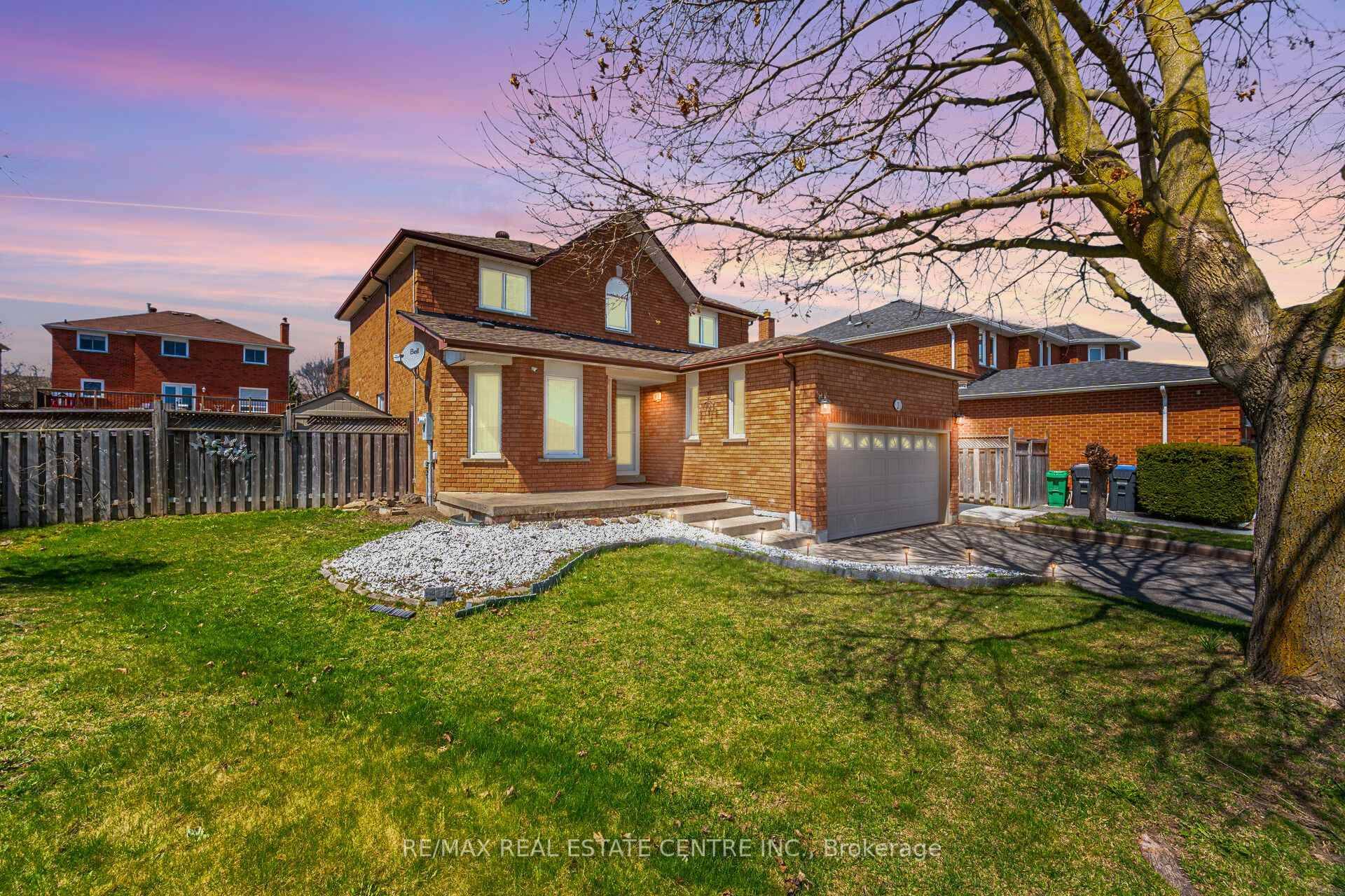 Welcome to this beautifully upgraded detached home, perfectly situated on a quiet court and nestled on an impressive pie shaped lot with 135 ft depth and 92 ft across the ...