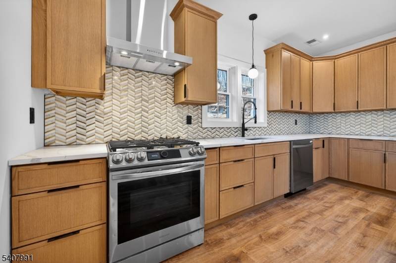 A Brand New Home in the Heart of Rockaway.