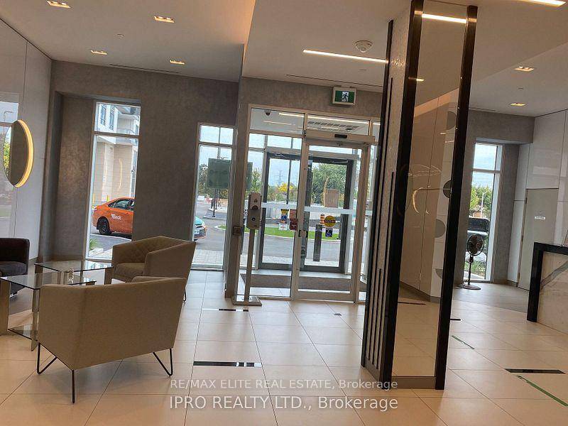Live in a Beautiful spacious condo at Markham and Ellesmere in Scarborough.