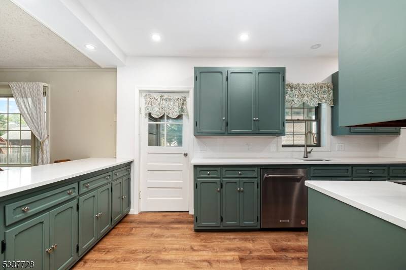 Welcome to this spacious 4 bedroom, 2.