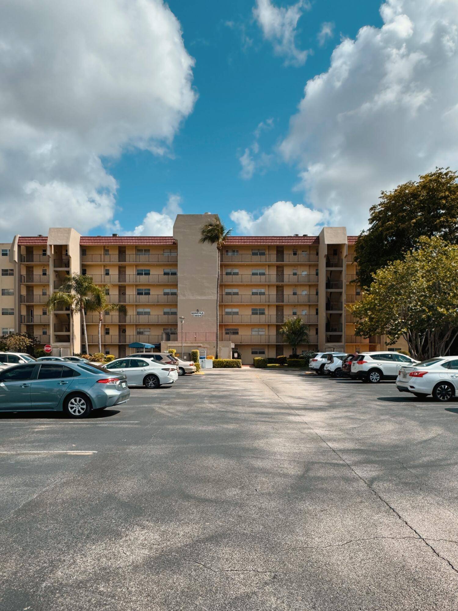 Welcome to this beautifully maintained 2 bedroom, 2 bath condo on the 6th floor with stunning golf course views !