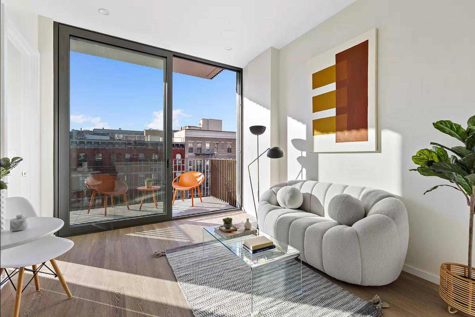 Park Row Brand New Luxury Penthouse Rental 2 Bed 1 Bath ResidenceEach unit offers immense natural light through oversized 8ft windows amp ; soaring 11ft ceilings !