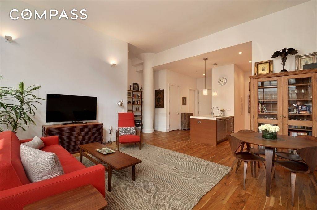 Come see this rare, STUNNING 10th floor, 1 Bedroom, 1.