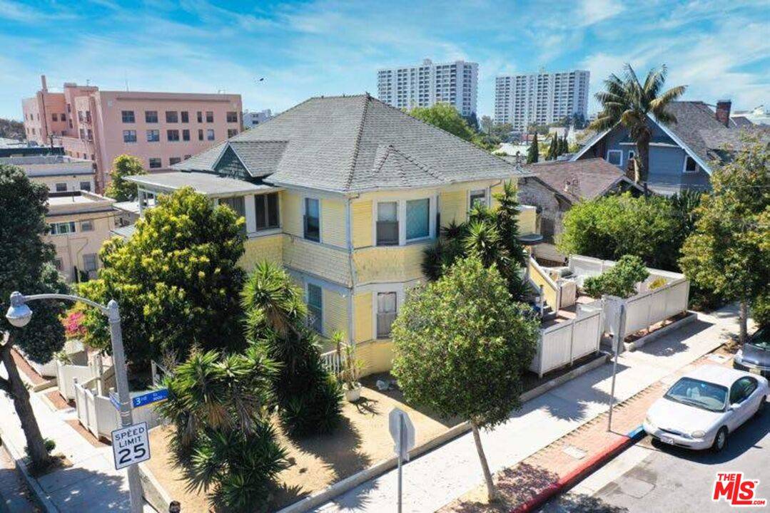 241 Marine St 12BR Santa Monica La