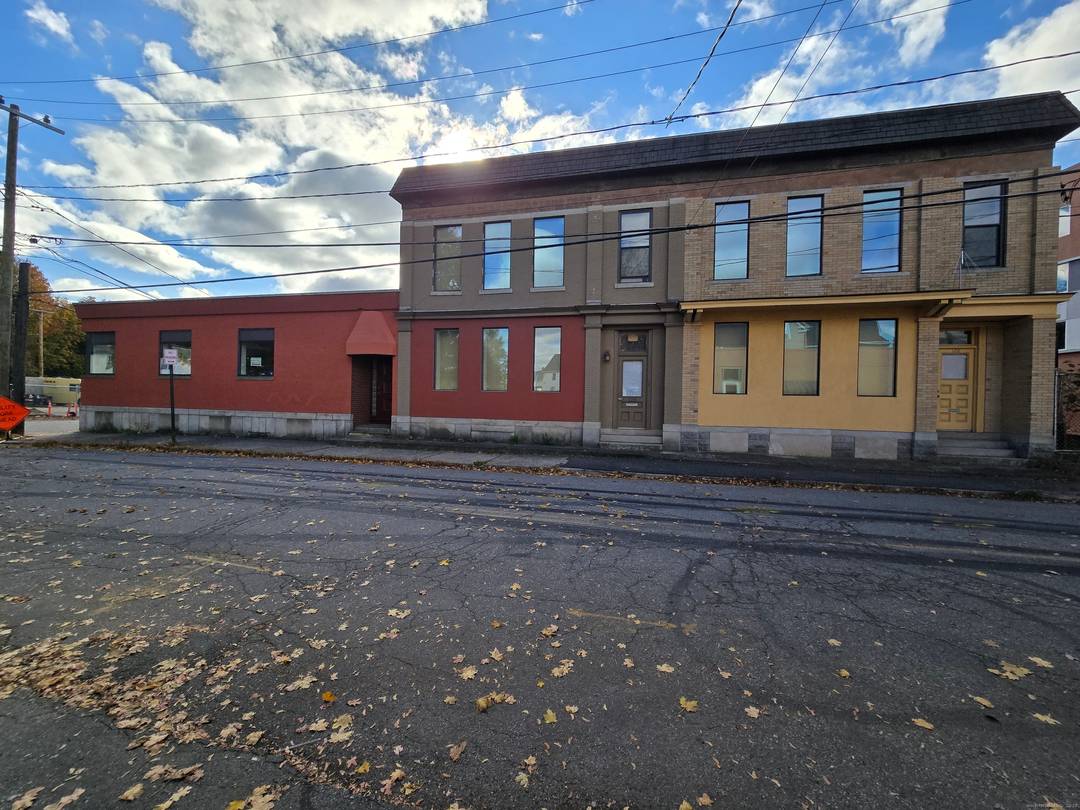 A Very Unique and Attractive 3 Unit Address Numbers 122 126 132 Franklin Street Quasi Commercial Industrial Style Two Story Complex.