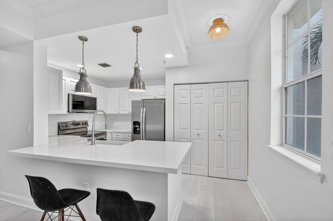 Steps from Equinox and the world renowned Eataly, this three bedroom, two and a half bathroom townhome offers 1, 700 square feet and 2 Car Garage of well designed living ...