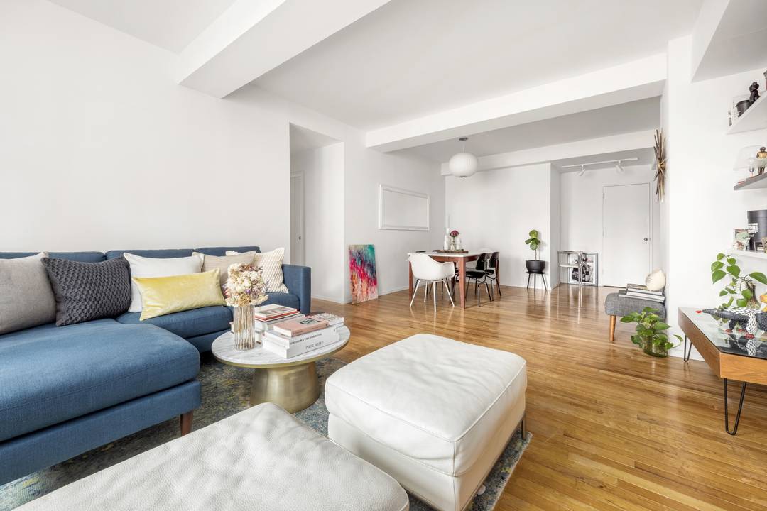 Residence 10F at the Sophia Condominium offers an exceptional opportunity to own a thoughtfully designed home in one of Manhattan's most central and convenient locations.
