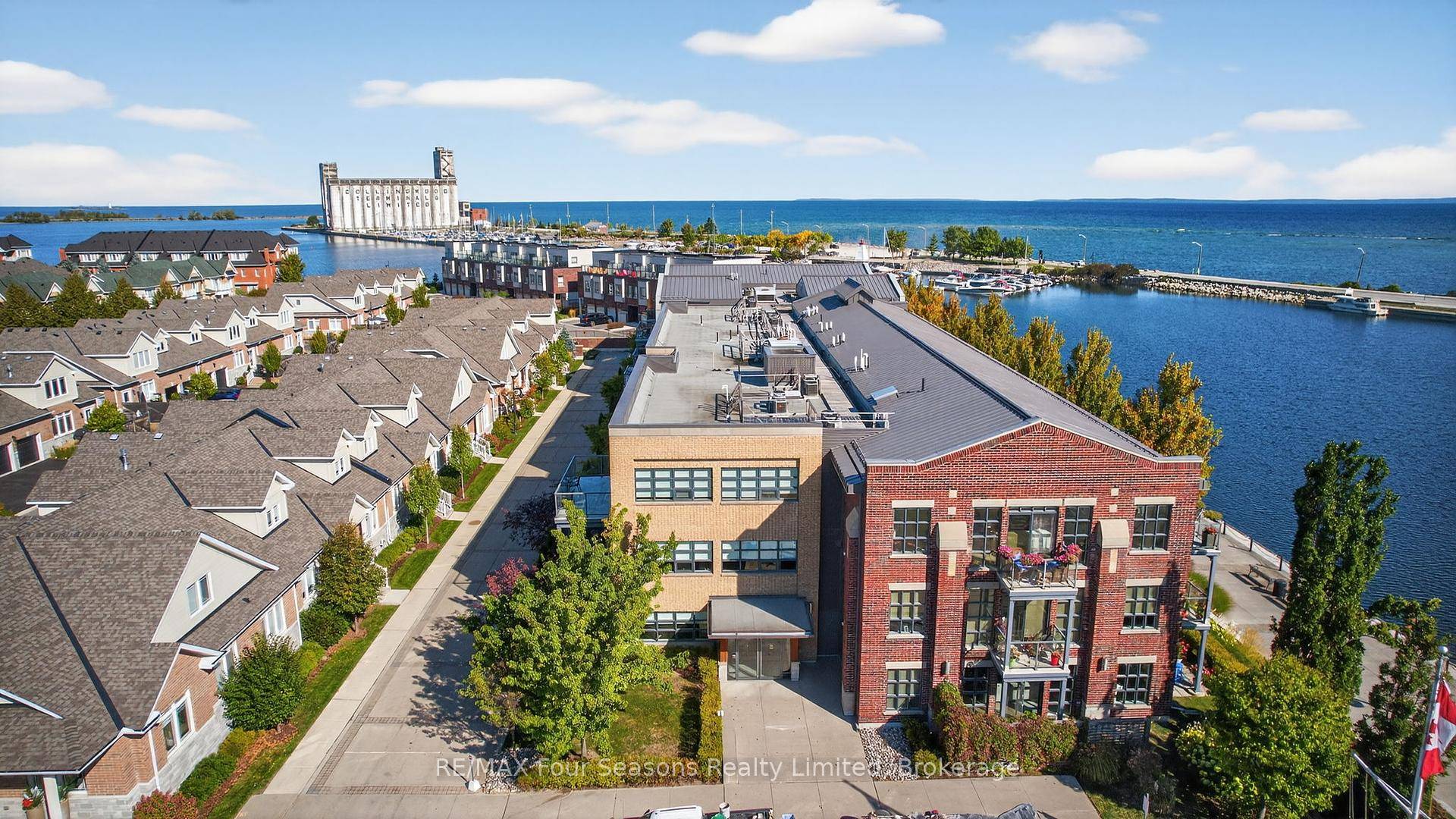 Downtown living at its finest !