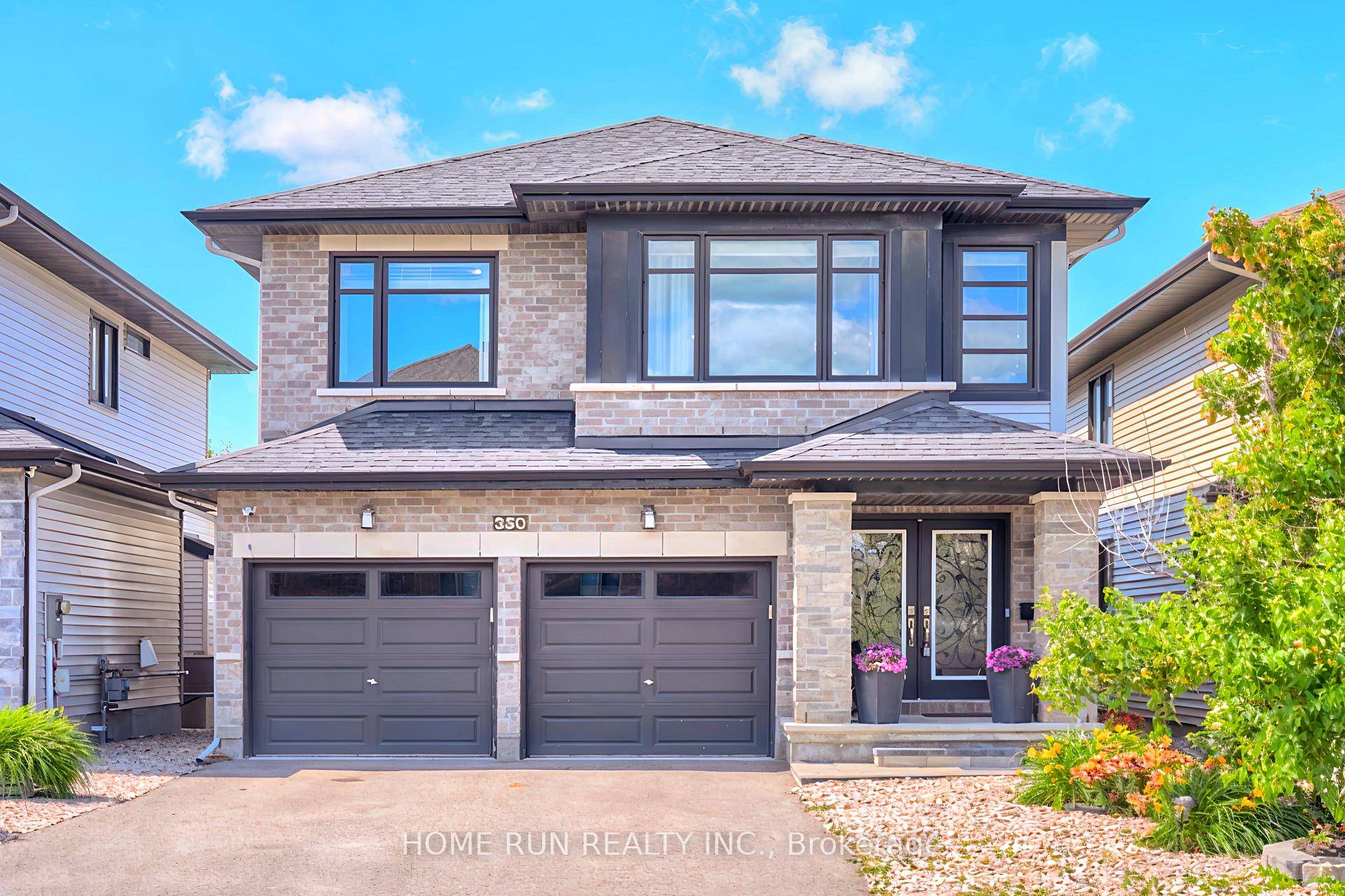 Stunning Double Garage Detached Home in Kanata South.