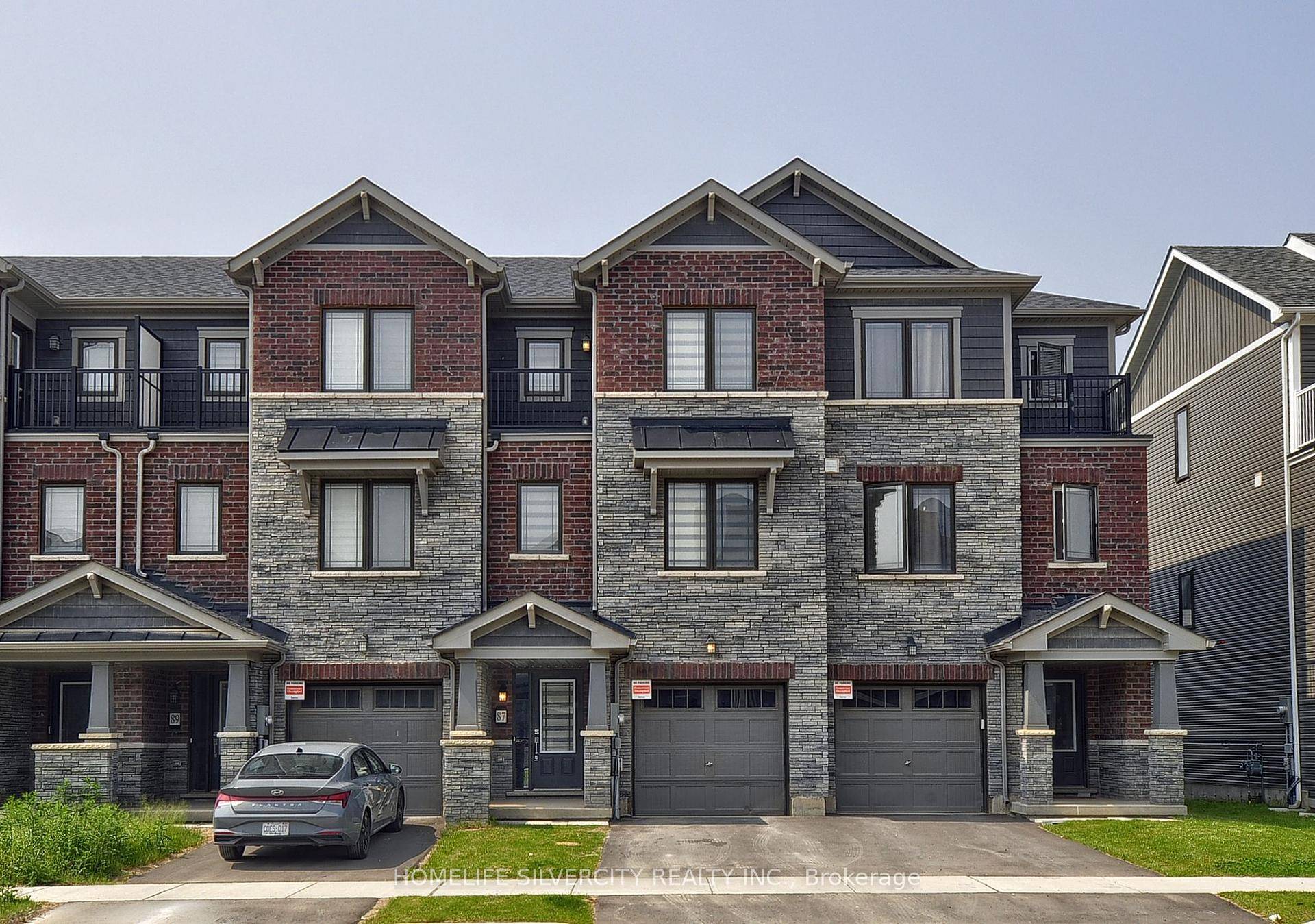 Beautiful 87 Holder Dr, 3 Storey Townhouse in Brantford West Brant, Empire Community has 3 Bedroom Den amp ; 2.