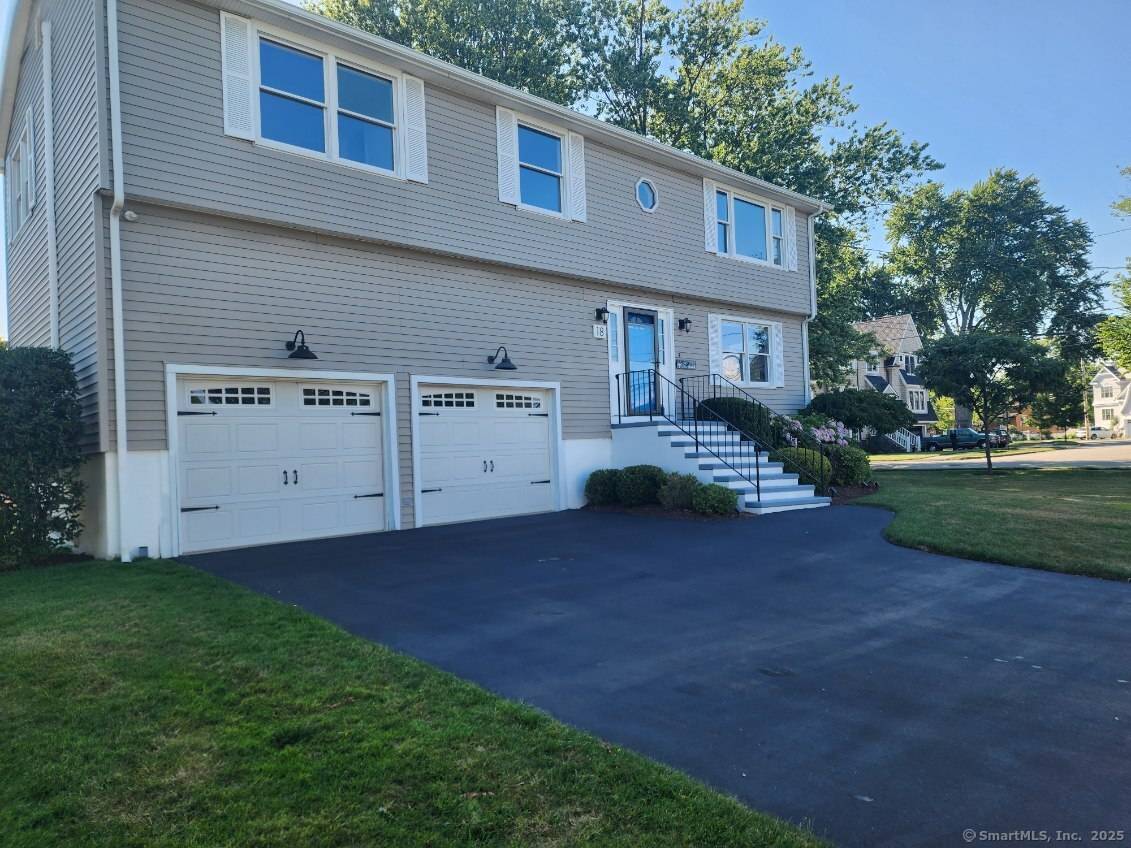 OPPORTUNITY TO LIVE IN THIS BEACH COMMUNITY YEAR ROUND !