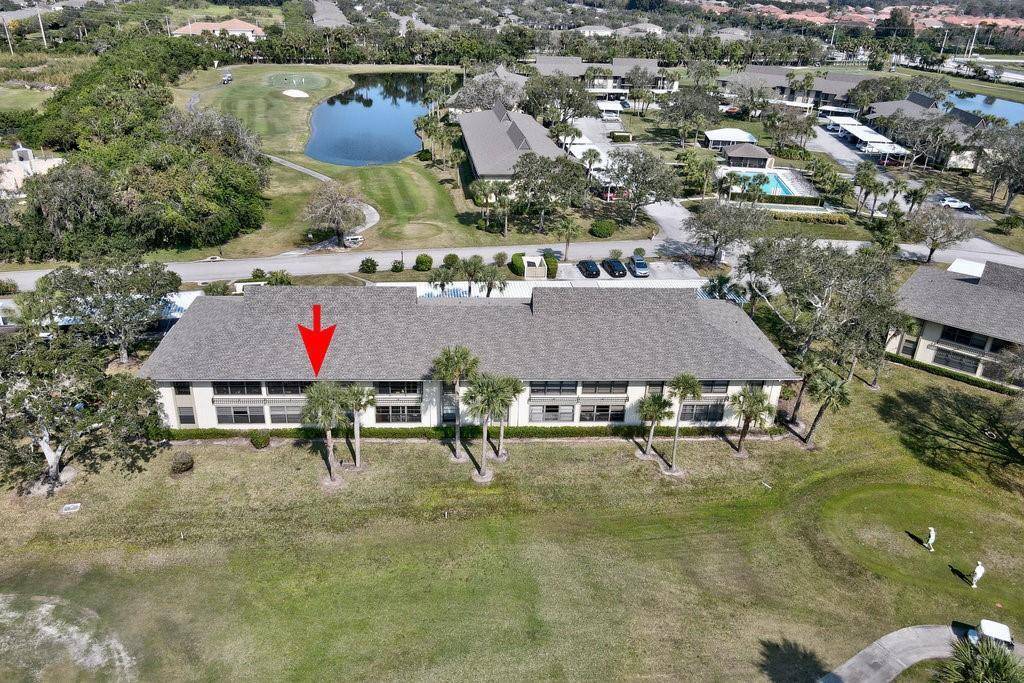Beautifully updated 2 bed 2 bath unit in the desirable community of Vista Plantation with stunning views of the golf course and lakes from both the front and back of ...