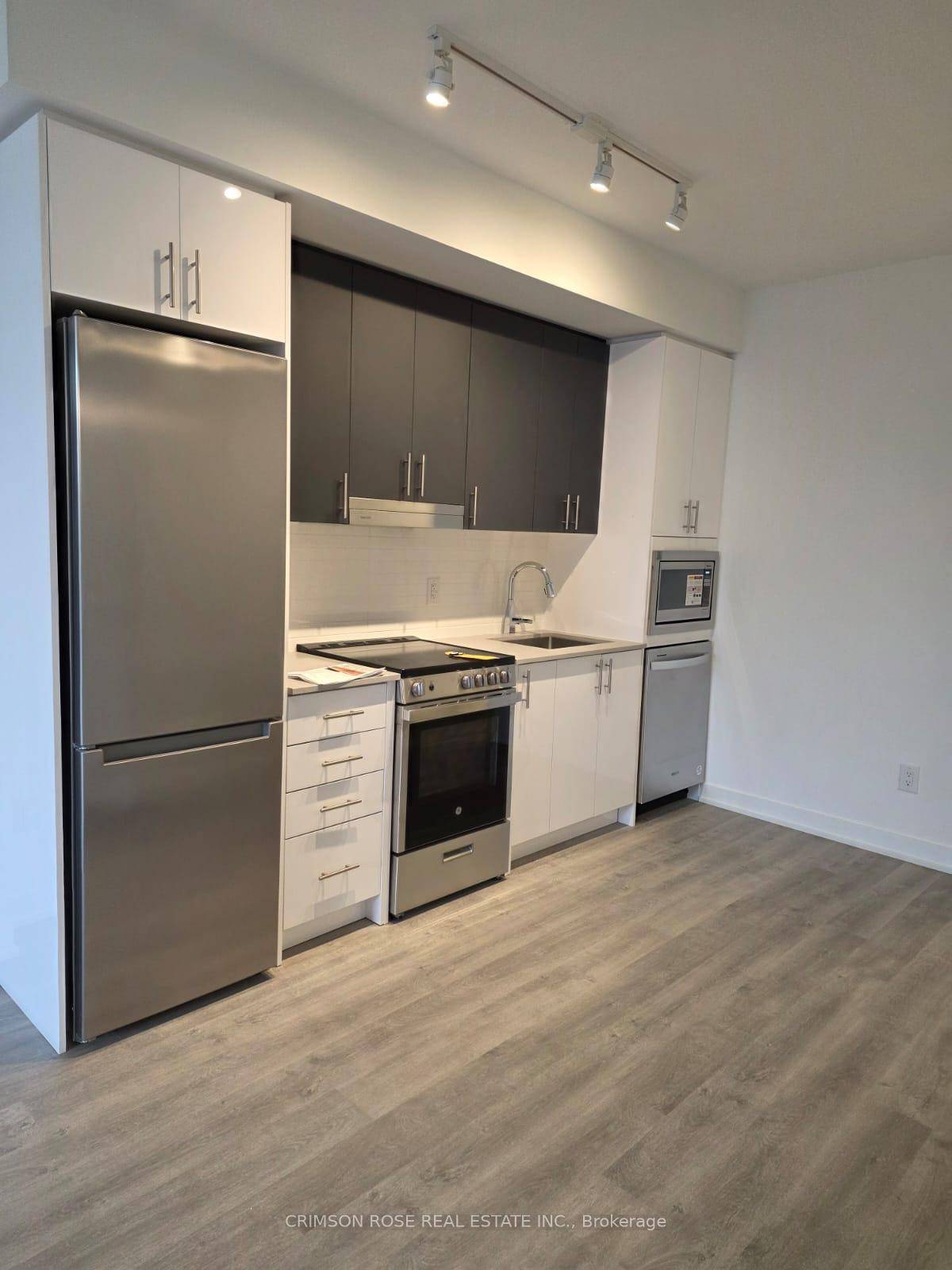 Step into 720 sq. ft. of brand new, never lived in luxury in this stylish 1 bedroom Den, 2 bathroom unit.