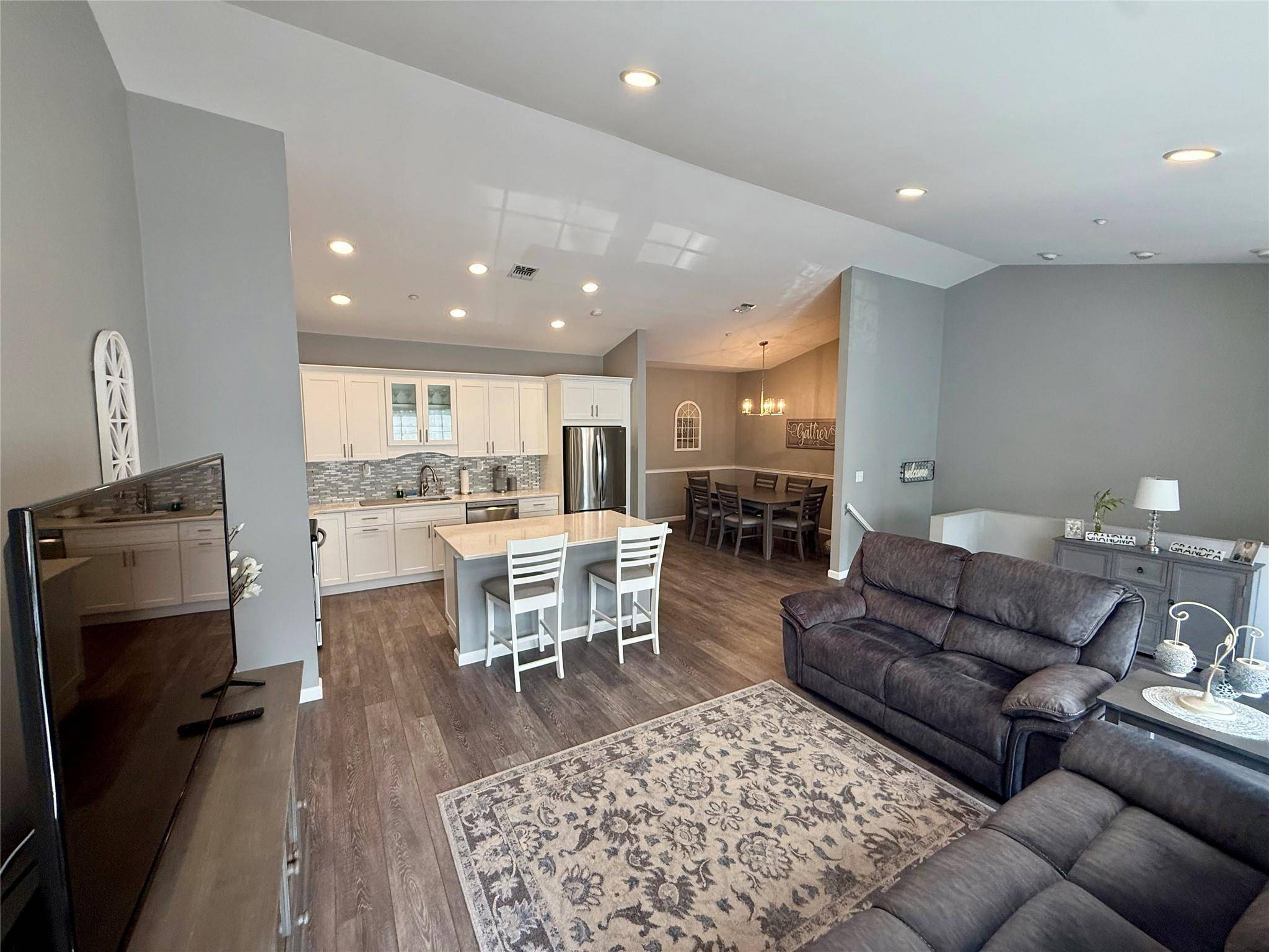 55 COMMUNITY IMMACULATE 2 Bedroom, 2 Bath, 2nd Floor Condo, Newly Renovated From Top to Bottom with Top Quality Finishes.