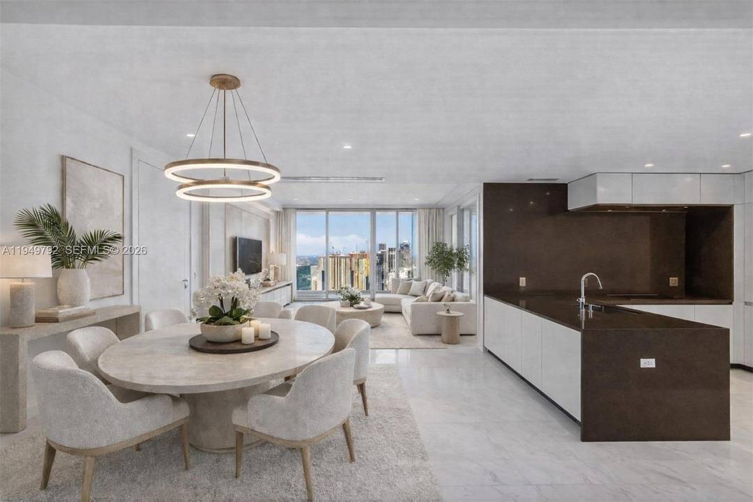 Experience refined waterfront living at Aston Martin Residences, Miami s first branded ultra luxury high rise.