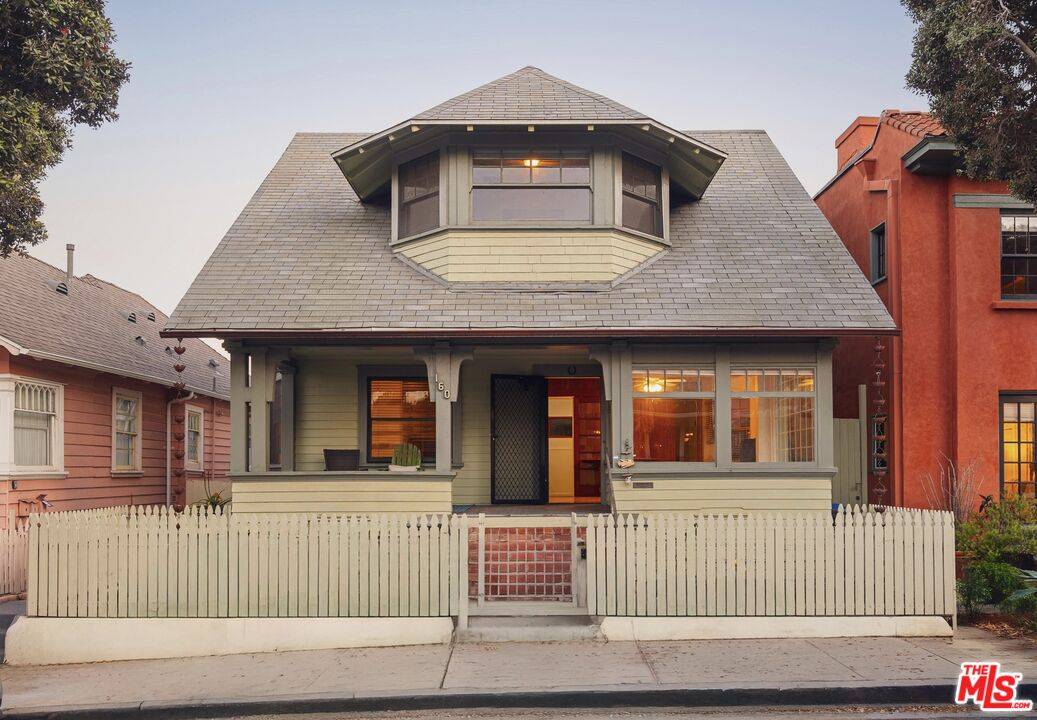 160   Wadsworth Ave 3BR Santa Monica La