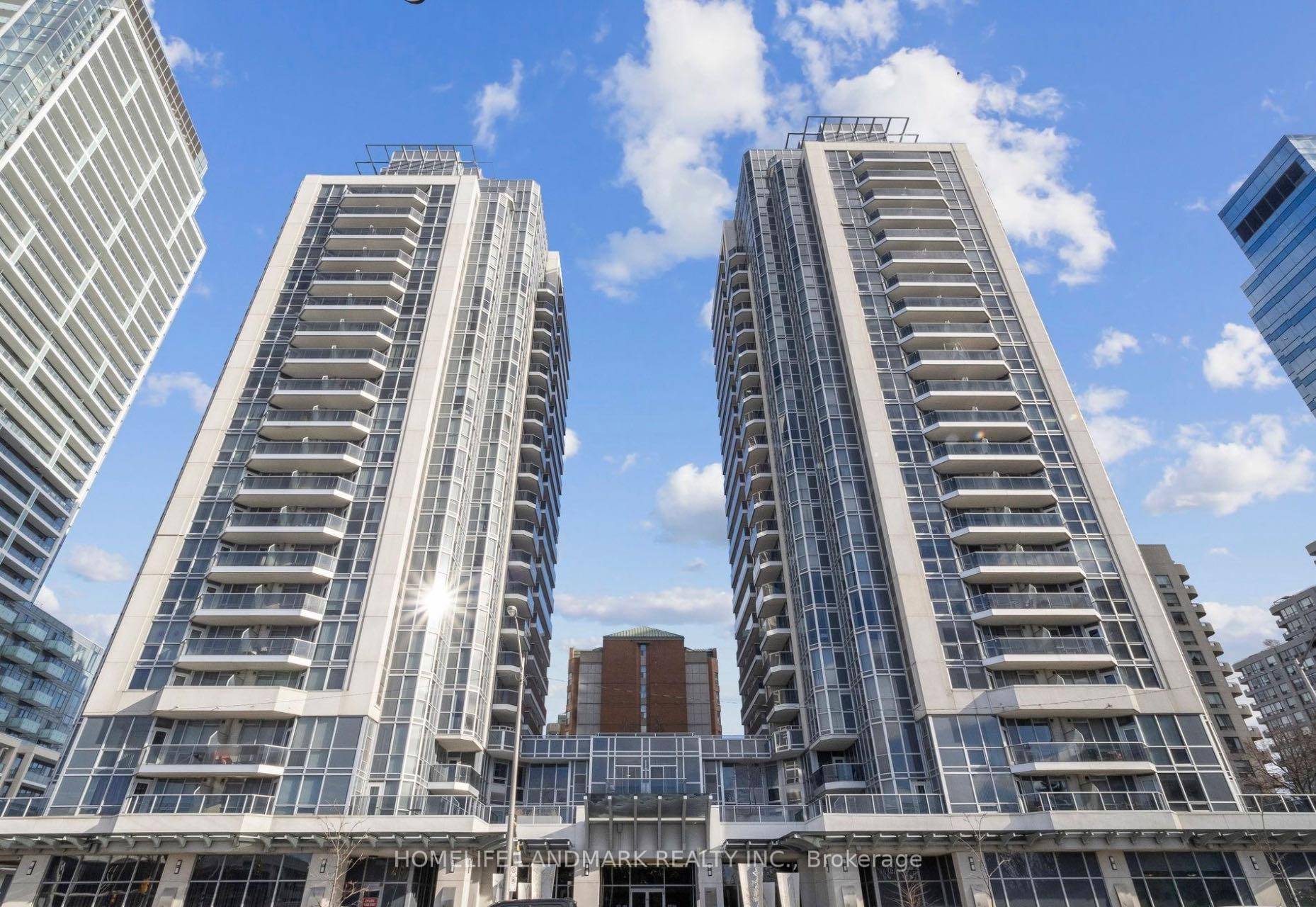 Luxe Condo by Award Winning Builder Menkes Finch Yonge, Walk to Finch Subway Station, Bright and Spacious corner unit, 2 Bedroom W 2 Full Size Baths, Unobstructed South East View, ...