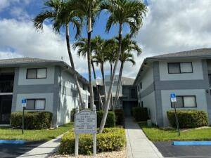 SOUGHT AFTER OPPORTUNITY TO LIVE IN ACTIVE 55 COMMUNITY LAKES OF DELRAY.