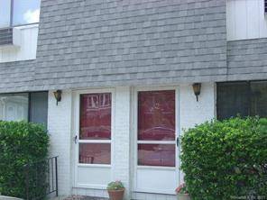 Sunny bright end unit Townhouse with full finished lower level, 3 bedrooms, 1.