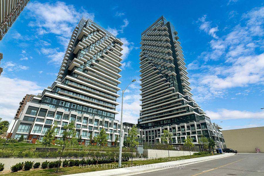 Experience luxury living at Auberge on the Park with this spacious 1 1 den, 2 bathroom garden facing unit, offering approximately 700 sqft of beautifully designed space.