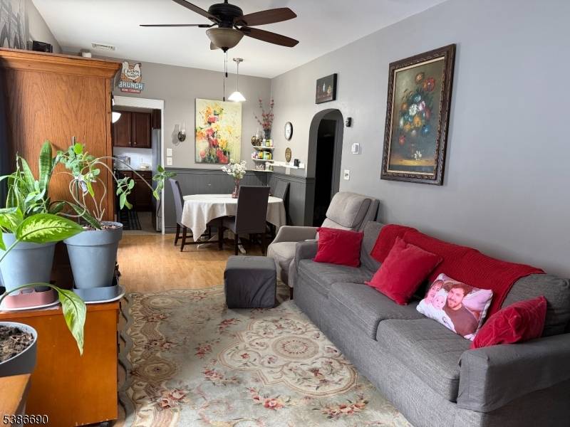 Welcome to this beautiful single family home in Linden, NJ !