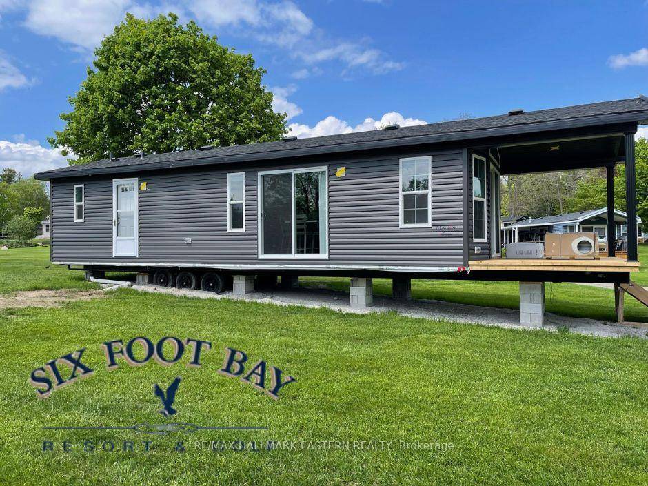 This brand new 2 bedroom spacious General Coach Park model Melrose 40' x 14' is move in ready amp ; equipped with tons of unique storage options and includes furniture.