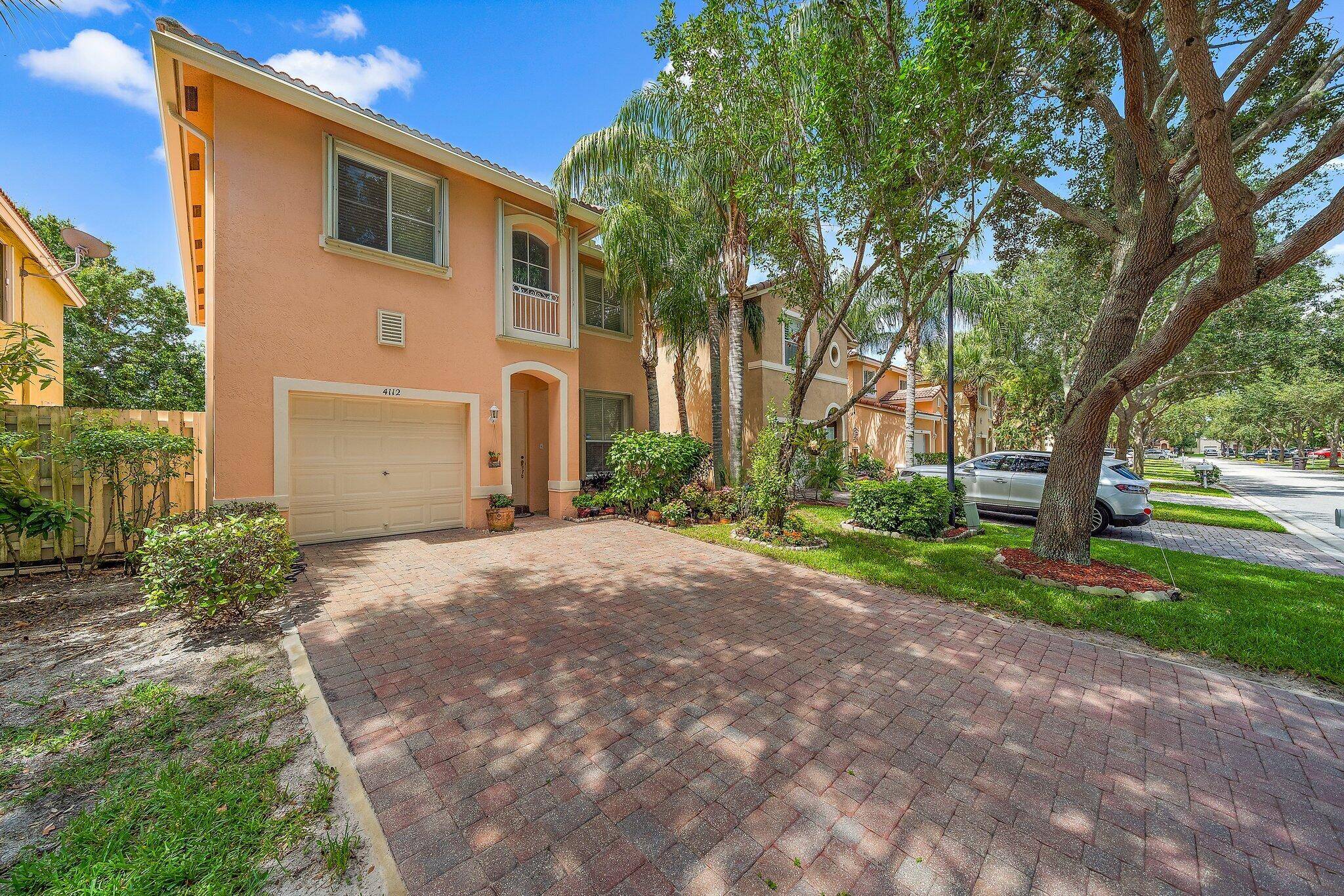 Rare 4 bedroom 2. 5 bathroom home in Lakes of Laguna overlooking a canal and picturesque park.