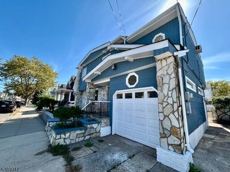 Welcome to Your Future Detached Home in the Heart of Country Village, Nestled within Jersey City's Desirable and Quiet Neighborhood.