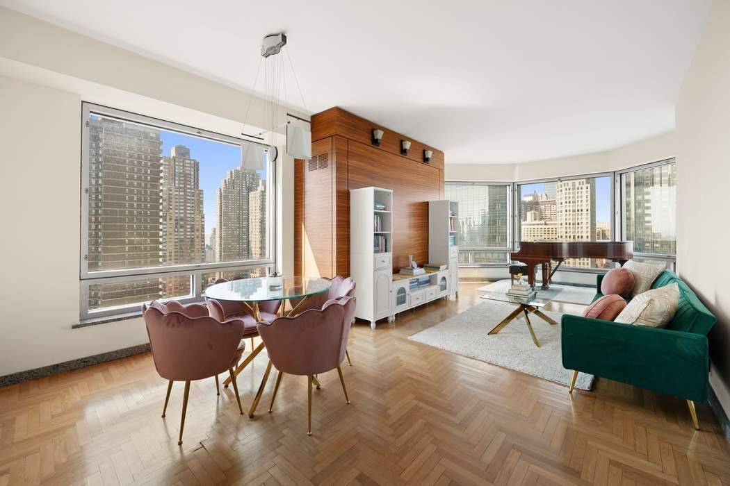Welcome to Unit 27A at Central Park Place.
