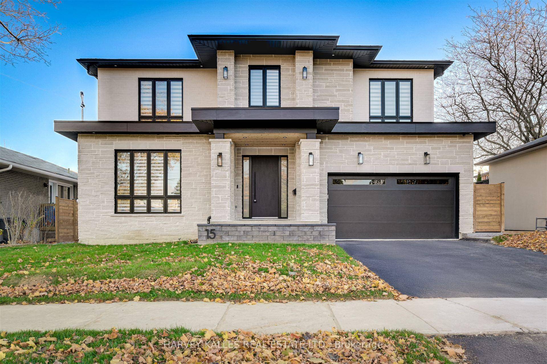 Where Sophistication Meets Sanctuary in Westmount Chapman Valley.