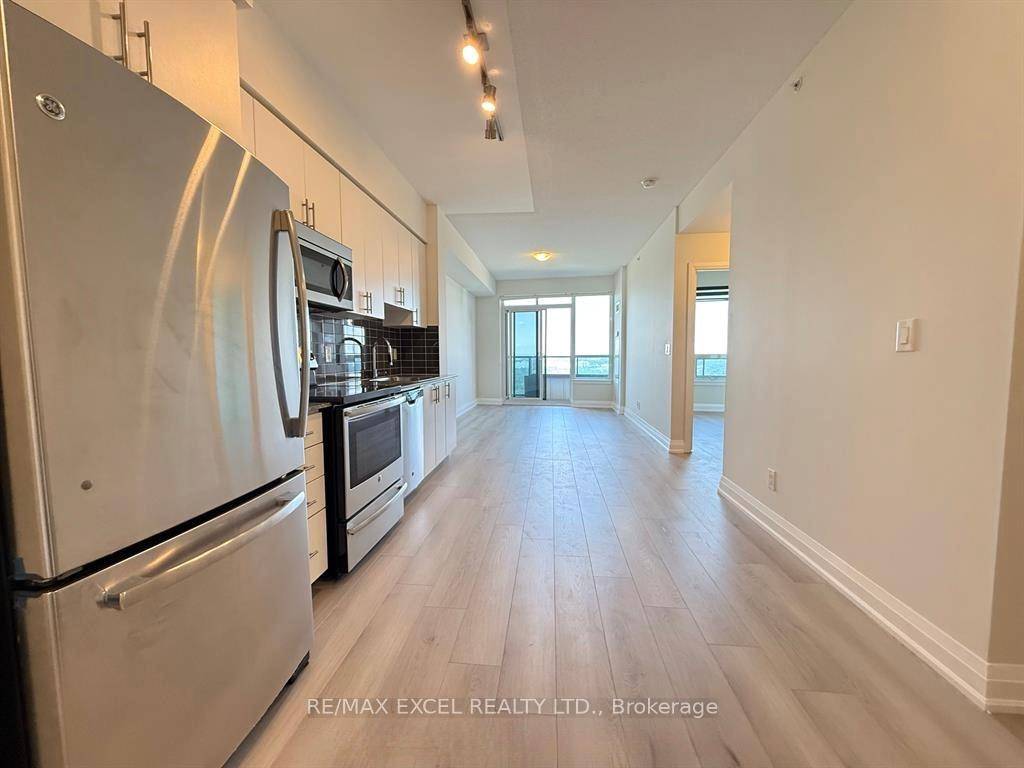 Brand New Flooring amp ; Freshly Painted Luxury 1 Bedroom Den Condo At World On Yonge, Built By Liberty Development !
