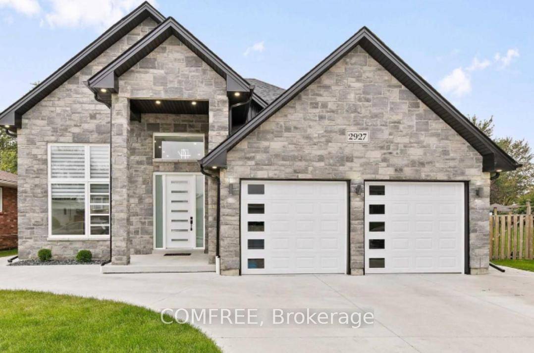 Impeccably designed custom built bungalow offering approximately 3, 200 sq.