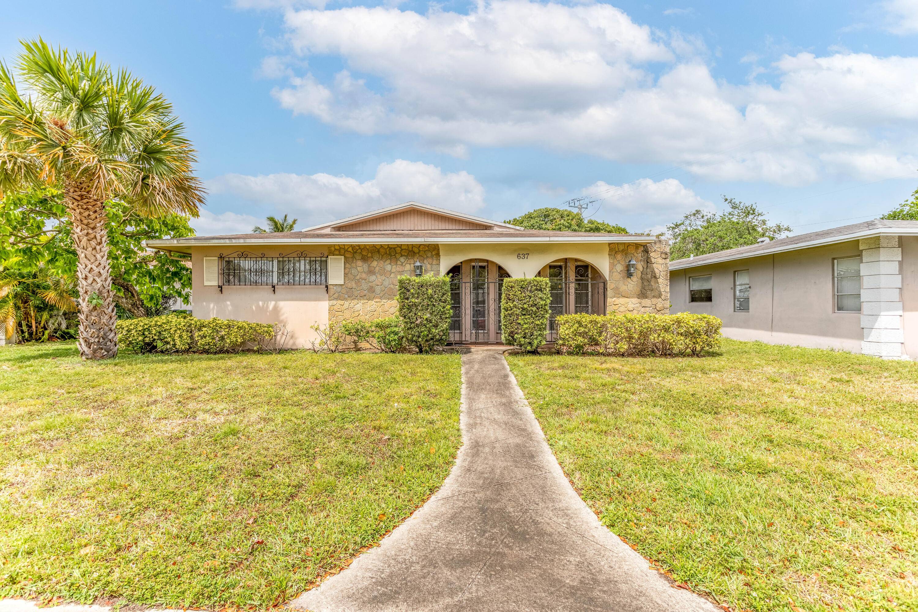 Immediate Closing Available !