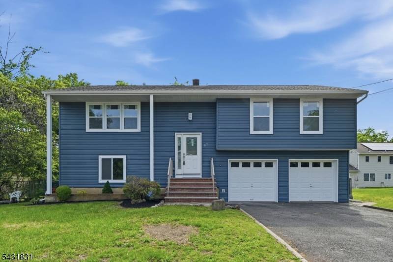 Welcome to this newly completed, fully renovated bi level home located on a quiet street in the heart of Piscataway.