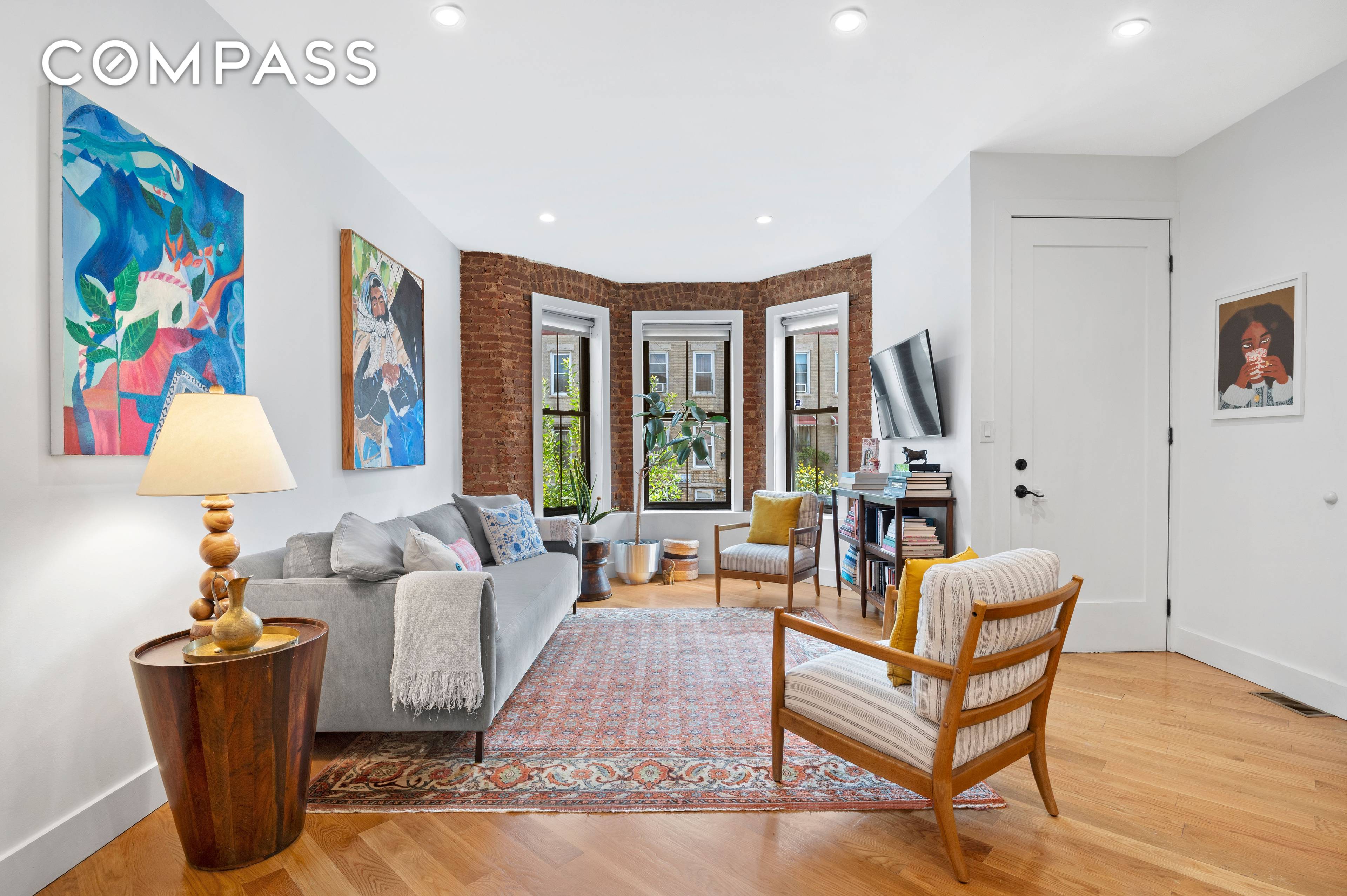 Welcome home to 186 E 32nd St.