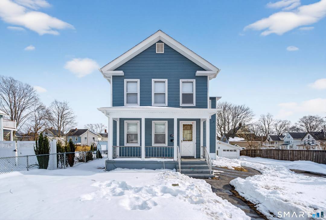 Charming 2 family house ready for its new owners featuring a brand new roof and new siding for worry free maintenance.