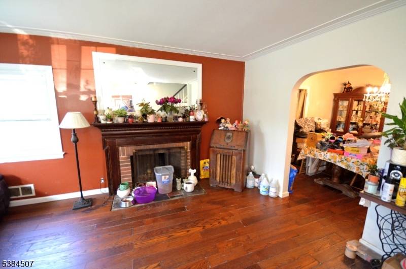 Welcome to this 4 bedroom, 2 bathroom colonial home.