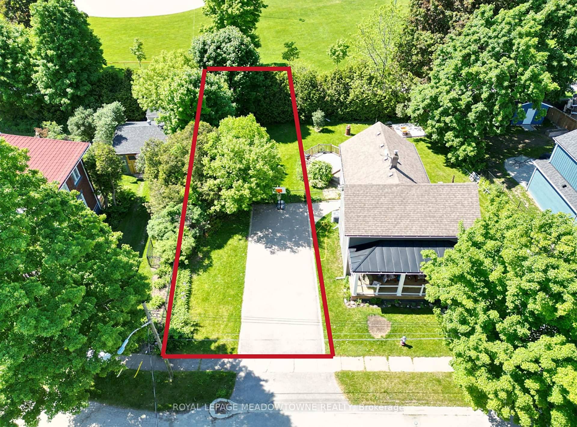 Welcome to 87 Lake Avenue !