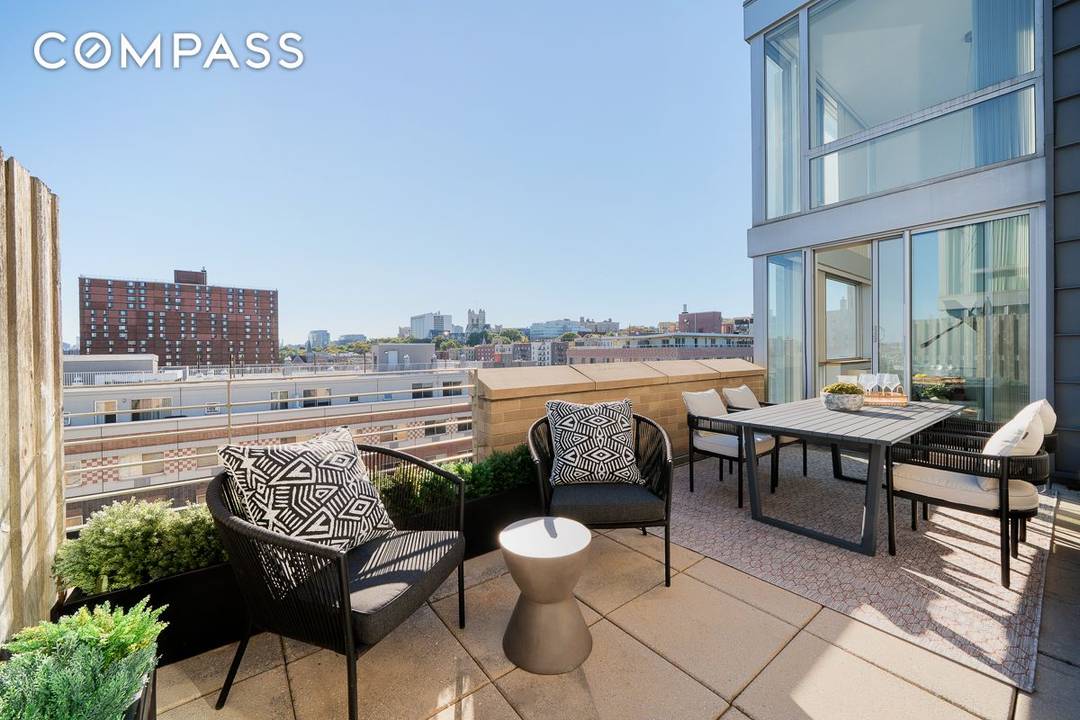 Penthouse Perfection in Harlem s Langston Condominium Experience true penthouse living beneath soaring 18 foot ceilings in this expansive south facing duplex, offering over 1, 300 square feet of thoughtfully ...