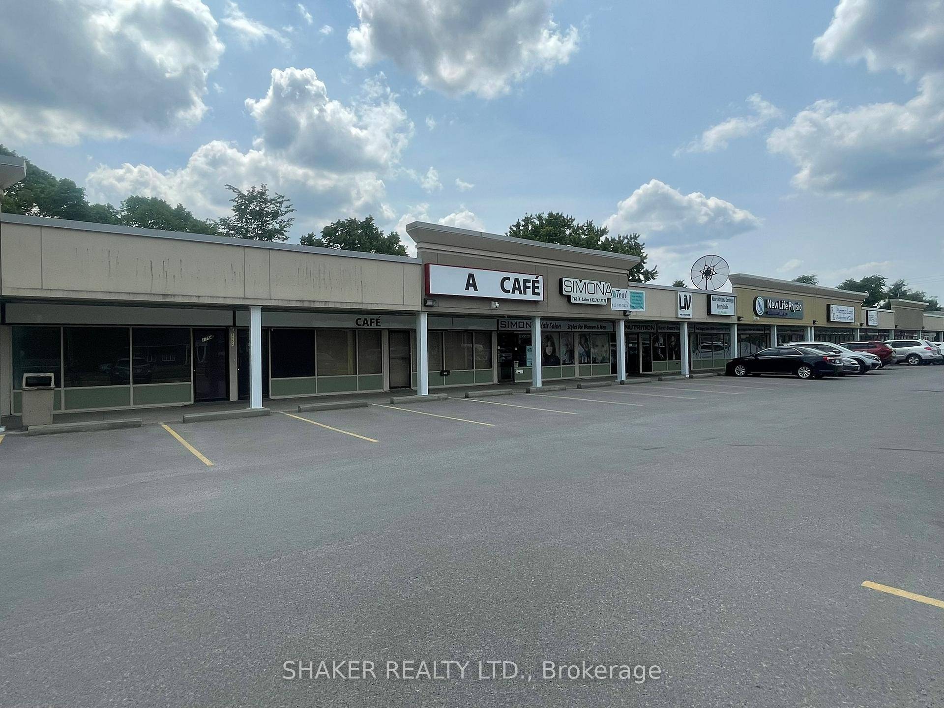 Prime retail opportunity at Cardinal Heights Plaza.